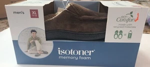 ISOTONER Hausschuhe Herren XL 11-12 Memory Foam ECO Comfort Dark Chocolate Neu im Karton - Bild 1 von 2