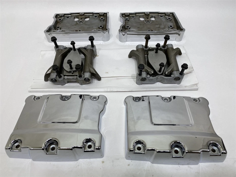  Harley-Davidson 2006 Dyna Широкая Скользящая Качающаяся Коробка В сборе Хром Изящная - Изображение 1 из 4