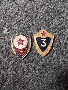 2 USSR Era Military Badge ''Excellence in Battle Training” Excellent - Picture 1 of 6