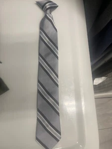 boys clip tie - Picture 1 of 5