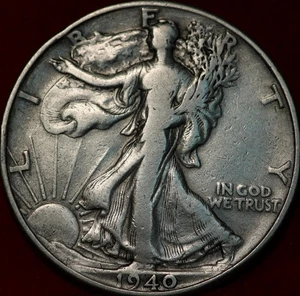 1940 Philadelphia Mint Silver Walking Liberty Half - Picture 1 of 2
