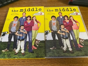 THE MIDDLE: Season 2 - (DVD, 2010) - Eden Sher, Patricia Heaton - Picture 1 of 2