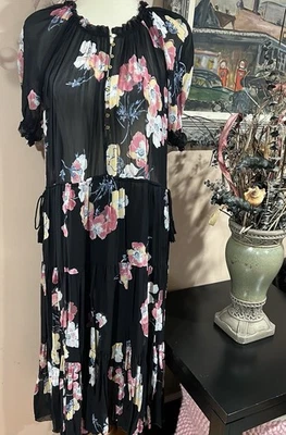 Vestido Ulla Johnson Carmen Manga Corta Seda en Acuarela Floral MIDI Talla 10 Foto 1 de 4