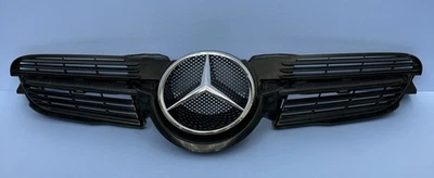 05 06 07 08 MERCEDES R171 SLK280 SLK350 SLK AMG OEM PARRILLA DELANTERA + EMBLEMA CROMADO Foto 1 de 4