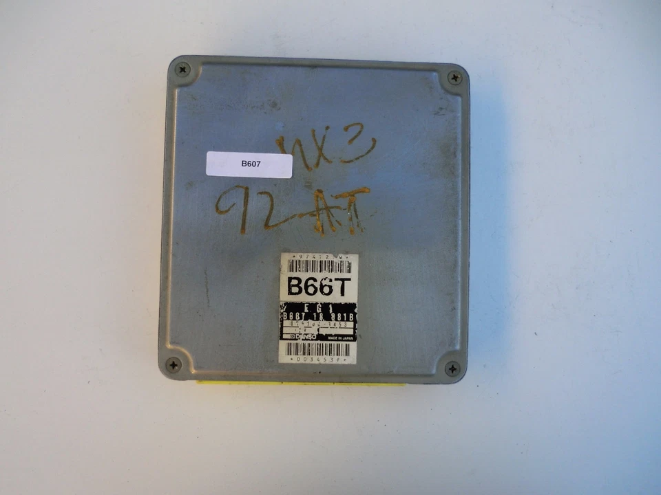 B66T 18 881B | 1992 MAZDA MX-3 MX3 ECM ECU - Image 1 of 1
