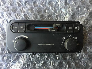 CHRYSLER CRUISER CHEROKEE VOYAGER KLIMAHEIZUNG STEUERPANEL 05005002AF - Bild 1 von 3