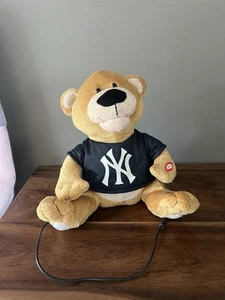 RARE HTF MLB New York Yankees Loudmouth Animatronic Bear Audio Speaker - Picture 1 of 5
