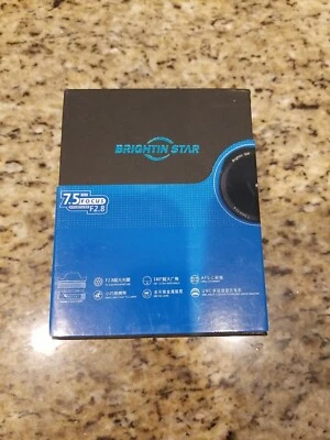 Brightin Star 7.5mm Focus Aperture F2.8 EOSM 180° Ultra Wide Angle *Open-box/New - Image 1 of 4