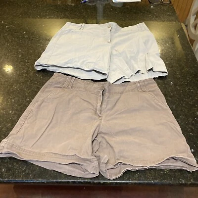 2 pr New York & Company Shorts Womens Size 14 Cotton Spandex Beige Brown - Image 1 of 4