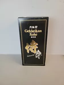Japanese Sake "Samurai Tokkuri" 720ml bottle& 2pcs porcelain sake cup, Japan.NIB - Picture 1 of 18