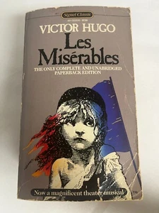 Les Miserables Paperback Victor Hugo 1987 Signet Classics - Picture 1 of 14