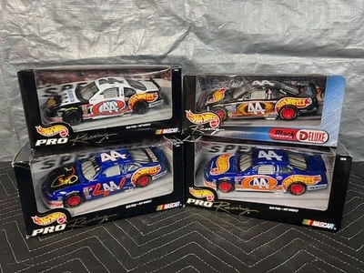 Hot Wheels Pro Racing NASCAR #44 Kyle Petty, NFL, Blues Brothers - Lote de 4 autos Foto 1 de 4