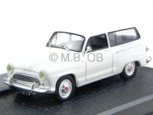 Simca Aronde Break estate white diecast model car Diorama Altaya 1/43 - Picture 1 of 4