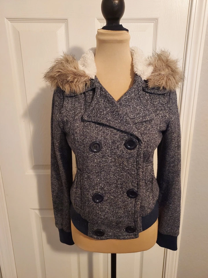 Chaquetón para mujer New Look gris jaspeado, capucha forrada de piel, forro polar, talla M Foto 1 de 4