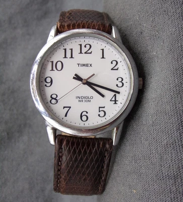 Men's TIMEX Easy Reader Watch w/ Backlight & New Battery - Works Great!  e016 - Image 1 of 4