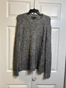 NWT Elizabeth and James Fuzzy Sweater Pullover Size L Large Charcoal Gray - Picture 1 of 9