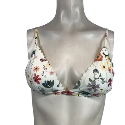 H&M - MUJER 10- TOP DE NATACIÓN BIKINI FLORAL INALÁMBRICO LIGERAMENTE ACOLCHADO Foto 1 de 4