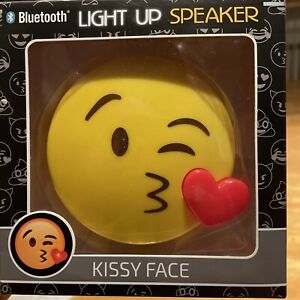 Bluetooth Light Up Speaker Kissy Face Great For Kids Room