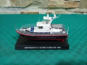 MOTOVEDETTA D'ALTURA CALSSE 800 DEL 1998 MODELLINO CARABINIERI - Foto 1 di 3