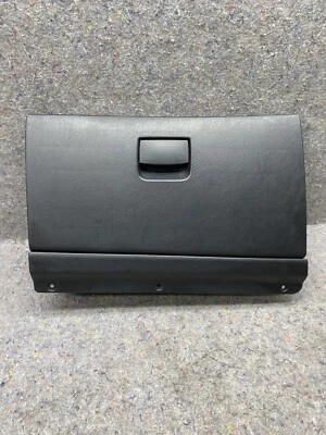 Оригинальный черный отсек для перчаточного ящика Hyundai Tiburon 2003–2006 годов выпуска - Изображение 1 из 4