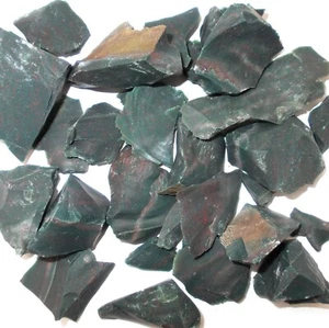 Pietra di sangue eliotropo cristallo naturale grezzo esemplare minerale pietra curativa intensa - Foto 1 di 1