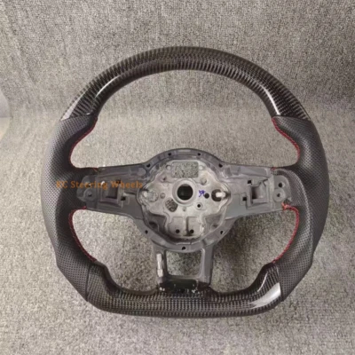 Volante de cuero de fibra de carbono personalizado para Volkswagen Golf R 2013-2020 Foto 1 de 4