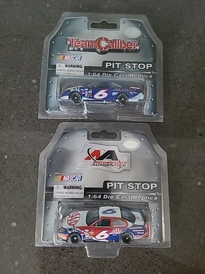 Lot 2006  1:64 MARK MARTIN #6 AAA  PIT STOP Team Caliber Motorsports Authentics - Image 1 of 4