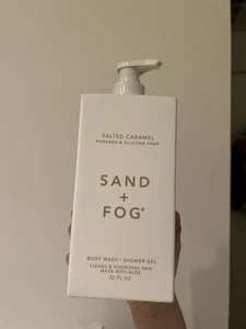 Sand + Fog SALTED CARAMEL Duschgel 32 fl. Oz. Neu - Bild 1 von 2