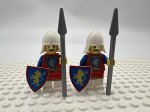 2 Pack LEGO Royal Lion Knights Spearman Castle Builder - Picture 1 of 2