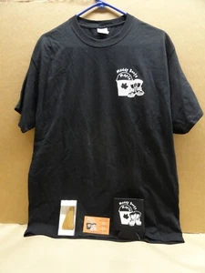 Muddy Boots Maple Berlin N.H. NEW T shirt "I'd tap that" + maple candy & Koozie - Picture 1 of 9