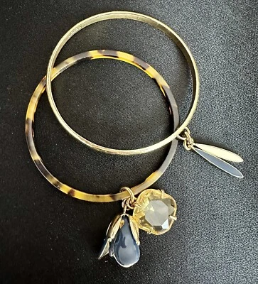 J. Crew Set Of 2 Charmed Thin Bracelets Tortoise Gold  - Imagem 1 de 4