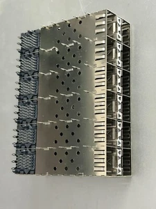 Molex 0754515001 socket SFP+240P crimped perforated module cage - Picture 1 of 5