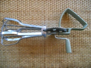 Mezclador de mano vintage EKCO mango verde aguacate mango fuera de juego - Imagen 1 de 4