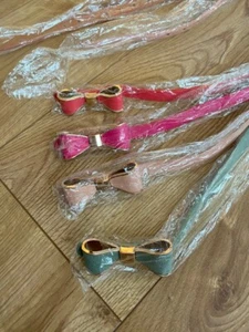 Damen Taillengürtel, Damen Taillengürtel Kunstleder Skinny KNOTEN BLUME Gürtel UK Verkäufer - Bild 1 von 9