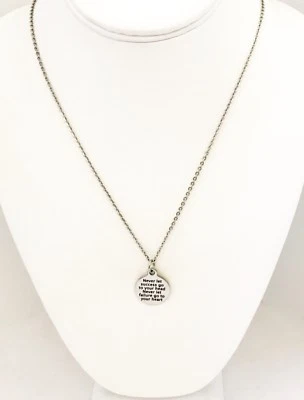 Regalo motivador, nunca dejes que el éxito se te suba a la cabeza, nunca dejes que el fracaso collar Foto 1 de 4