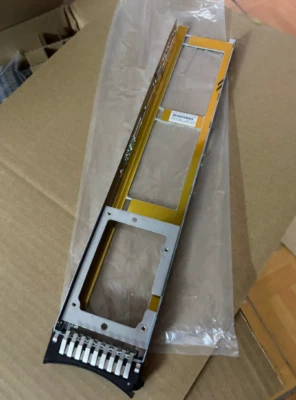 IBM V7000 G2 90Y7718 90Y7671 90Y8651 Blade server Hard disk tray caddy - Image 1 of 3