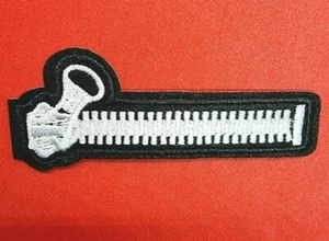 2x Patch Sticker Applikation Aufkleber Gestickt Kleidung Verzierung Aufbügeln - Bild 1 von 12