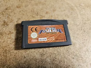 Tomb Raider GameBoy Advance - Foto 1 di 3