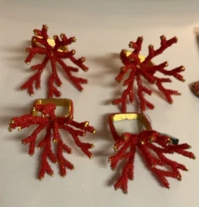 KIM SEYBERT RED CORAL BRANCH DECORATIVE NAPKIN RINGS 4 PIECE SET NEW - Picture 1 of 6