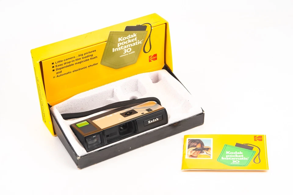 Equipo de cámara fotográfica Kodak Instamatic 30 en caja PROBADO V20 Foto 1 de 4