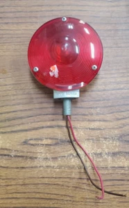 TRUCK-LITE 3702 rot rund, 1 Glühbirne, einseitig, 2 Draht, Standleuchte (TA10MS) - Bild 1 von 4