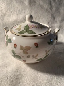 Wedgewood Wilde Erdbeere Zuckerdose - Bild 1 von 5