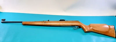 Rifle de aire ultra raro Industria Argentina Llama 5,5 mm palanca inferior disparo único Foto 1 de 4