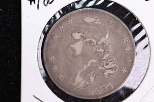 Medio dólar busto tapa 1835, moneda coleccionable asequible. Tienda #230808078 - Imagen 1 de 2