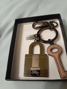 BURBERRY Keyring Bag Clip with Purse & Key Charms Authentic Gold Tone Metal  - Picture 1 of 2