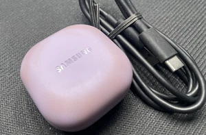 Original Samsung Galaxy Buds2 PRO Wireless SM-R510 Charging Case W / Cable -USED - Picture 1 of 3