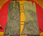 DDR NVA GRENZTRUPPEN VIERFINGER HANDSCHUHE Gr. 3 !!!