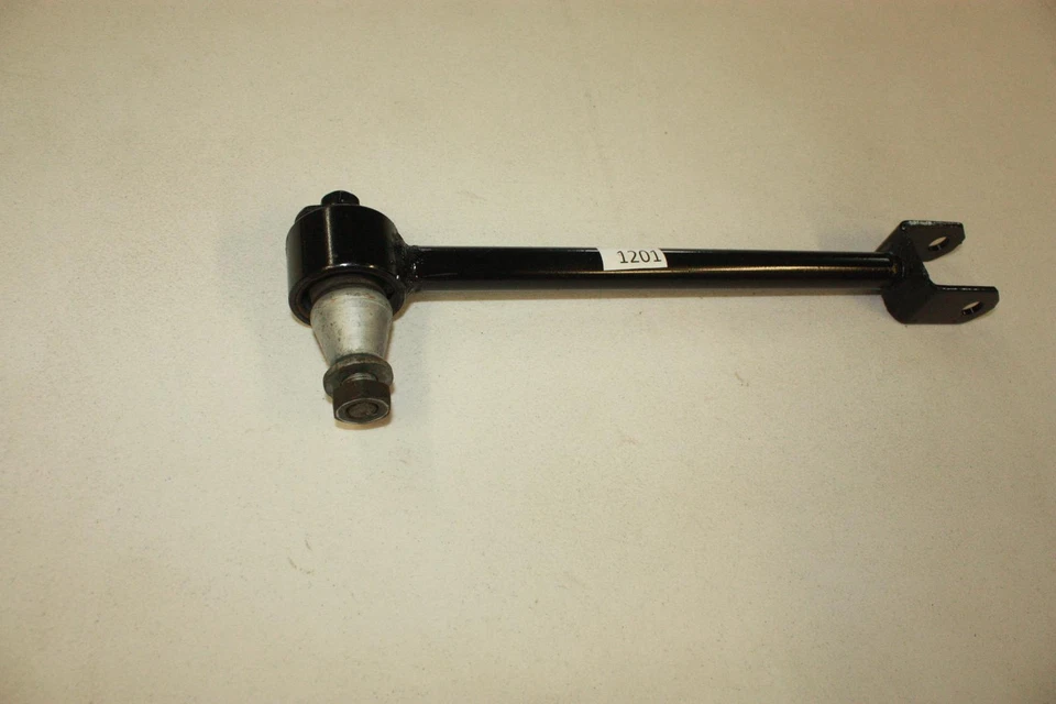 Suspensión trasera derecha nissan altima 2006 eslabón de control superior. 2,5 L Foto 1 de 1