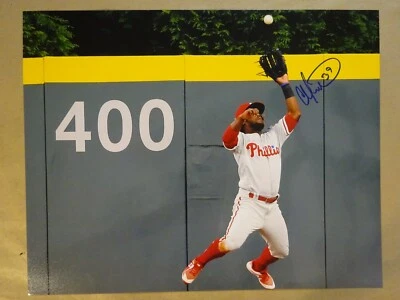Autographed ODUBEL HERRERA Signed PHILADELPHIA PHILLIES 11"x14" Photo  - Image 1 of 4