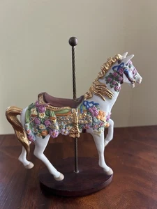 Franklin Mint Gilt Horse Figurine Collection-Treasury Of Carousel-1988 - Picture 1 of 9